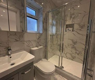 Hounslow, Null, TW3 - Photo 3