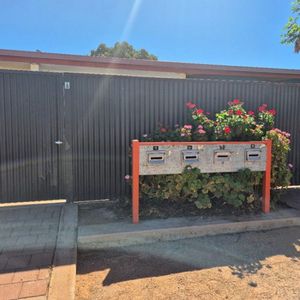 6/3 Dennis Street, Port Augusta SA 5700 - Photo 2