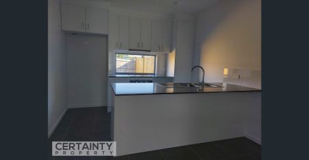 Brand new duplex for rent in Morayfield - Photo 2