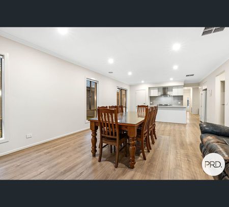 14 Cassowary Way, Winter Valley, Vic 3358 - Photo 4