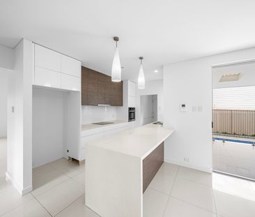 86 Fawcett Street, Ryde NSW 2112 - House For Rent | Domain - Photo 3