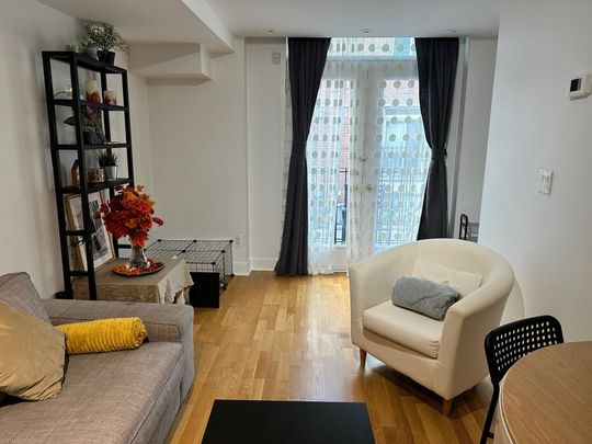 For Lease - 415 Jarvis Street Unit# 202, Toronto, Ontario - Photo 1