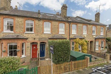 Heath Gardens, Twickenham, TW1 - Photo 5