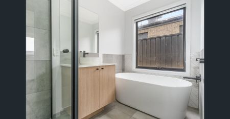 Modern Family Home in a Quiet Huntly Location - Photo 2