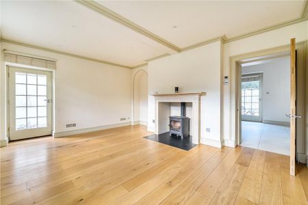 3 bedroom detached house to rent - Photo 3