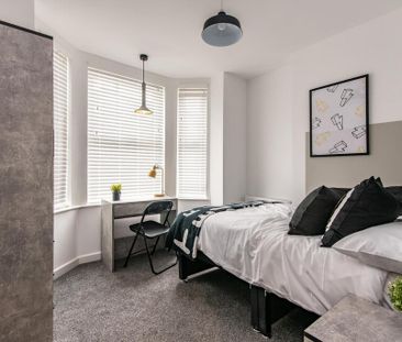 6 bedroom house to rent - Photo 2