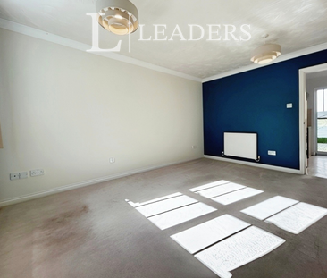 2 bedroom house to rent Woodlark Drive, Cottenham, Cambridge, CB24 - Photo 1