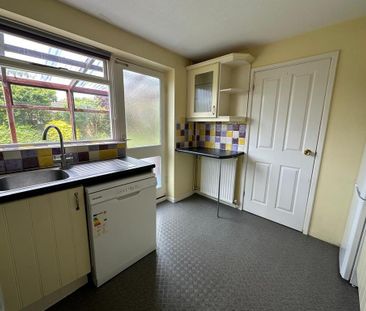 3 bedroom detached house to rent - Photo 5