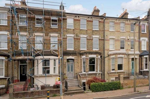 Ramsden Road, Nightingale Triangle, SW12 - Photo 1