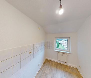 Familienwohnung mit Balkon in ruhiger Seitenstraße gelegen - Photo 6