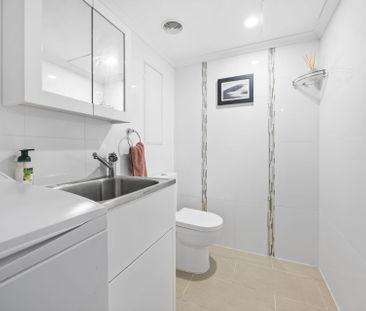 Fully Furnished Coastal Escape - 5-Minuite Walk to The Beach! - Photo 6