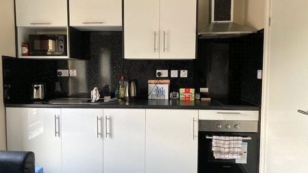 Ffordd Y Ffynnon, Bangor, Gwynedd, LL57 - Photo 3