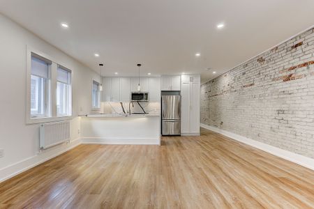 For Lease - 43 Wineva Avenue Unit# Upper, Toronto, Ontario - Photo 3