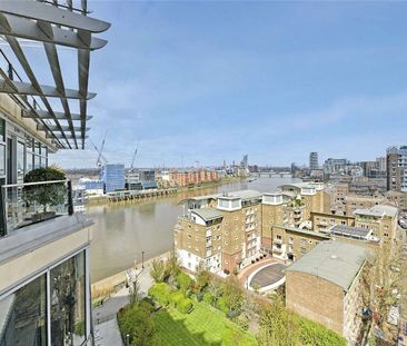 An immaculate 3 bedroom apartment with river views. - Photo 4