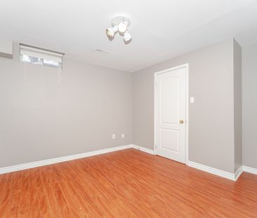 For Lease - 799 Silverthorn Mill Avenue, Mississauga, Ontario - Photo 1