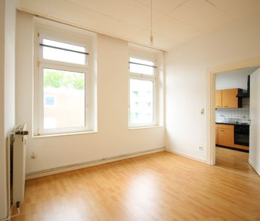 STUDENTEN AUFGEPASST! GEMÜTLICHES APARTMENT NAHE DES KREFELDER AMTS... - Foto 1