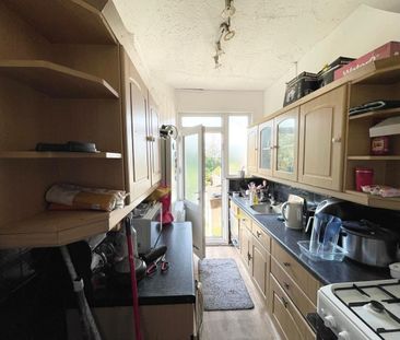 Room in a Shared House, Higham Road, N17 - Photo 4
