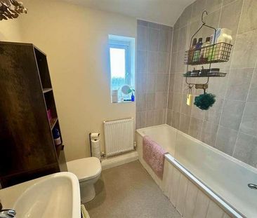 Churchill Road, Bideford, EX39 - Photo 6