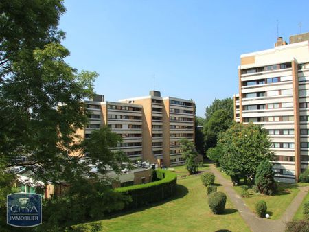 Location Appartement 2 pièces 48m² LILLE 59000 - Photo 5