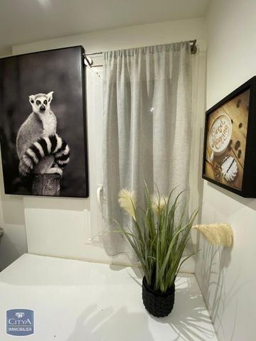 Location Appartement 1 pièce 12m² CLICHY SOUS BOIS 93390 - Photo 3