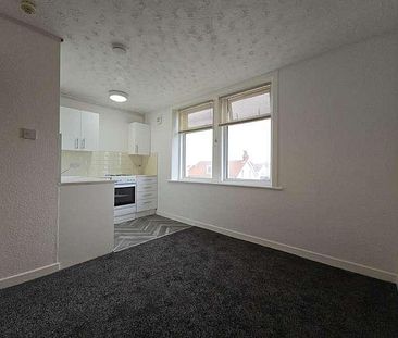 Chatsworth Avenue, Bispham, FY2 - Photo 2