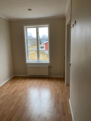Åsmansbovägen, Skinnskatteberg - Foto 5
