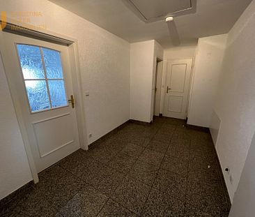 PERLE – 2 Zimmer DG Wohnung in gepflegtem 3 Familienhaus in ruhiger Lage in Jügesheim - Foto 5