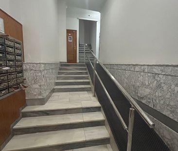 Cozy Apartment for Seasonal Rent in Torrevieja - Photo 5