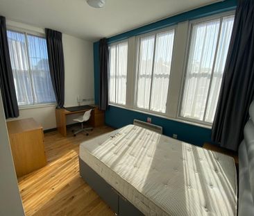 Room in a Shared Flat, Slater Street, L1 - Photo 5
