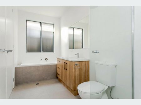 New, Modern, Cozy! - Photo 2