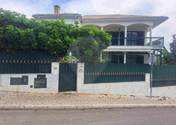 Moradia T5 em Lisboa