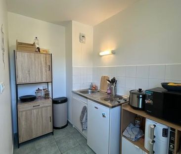 Location Appartement 2 pièces 46m² BRIGNAIS 69530 - Photo 6