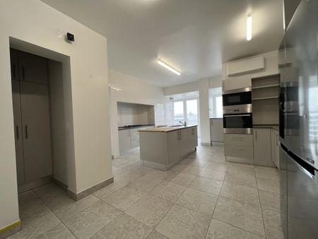 4 Bedroom Apartment with a view, Amoreiras, Lisboa - Photo 3