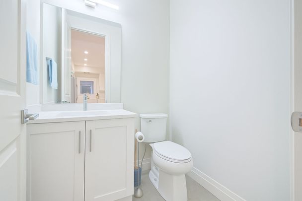 For Lease - 233 Watson Avenue Unit# 404, Windsor, Ontario - Photo 1