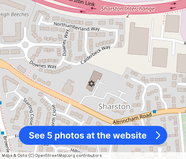 Manor Court; Sharston; M22 - Photo 1