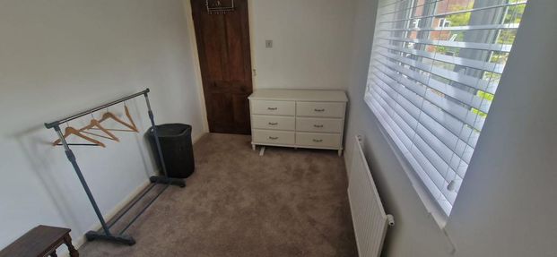 2 bedroom house share to rent - Photo 1