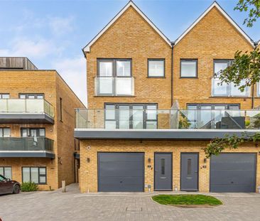 2 bedroom end of terrace house to rent - Photo 5