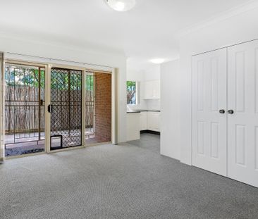 First Floor Unit in Ideal Location - Photo 5