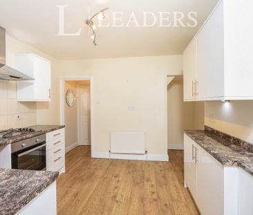 3 bedroom house to rent Gladstone Road, Penenden Heath, Maidstone, ... - Photo 1