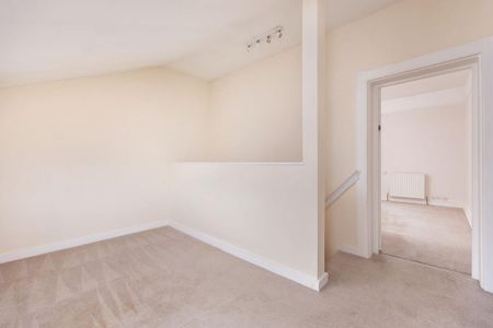 1 bedroom maisonette to rent - Photo 2