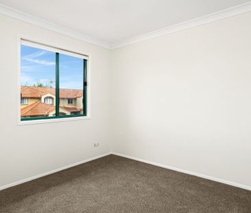 This Townhouse could be your next home! - Photo 5
