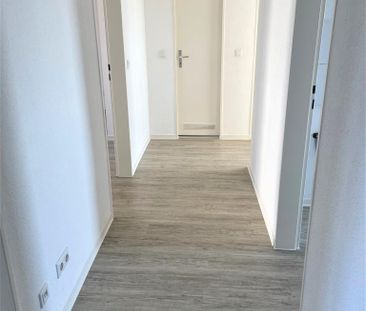 Demnächst frei! 3-Zimmer-Wohnung mit Küchenübernahme in Wolfsburg V... - Photo 1