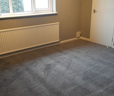 2 Bed Flat, Beech Avenue, NG9 - Photo 2