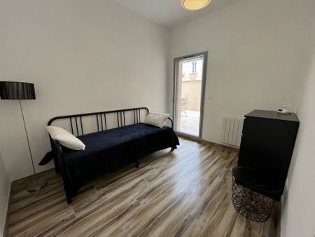 Location Appartement 3 pièces 82m² VALENCE 26000 - Photo 5