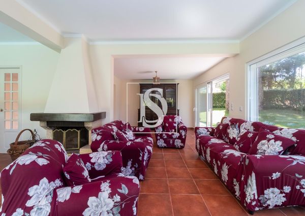 Moradia T8 em Setúbal