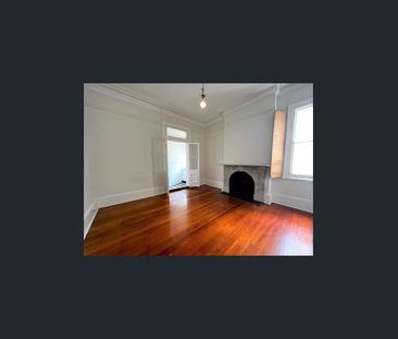 Updated Studio Located in a Quiet Tree Line Street - Photo 1