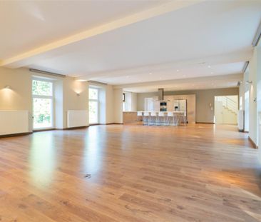Buitengewoon huis met vier slaapkamers in Mons Obourg,Saint-Denis - Photo 3