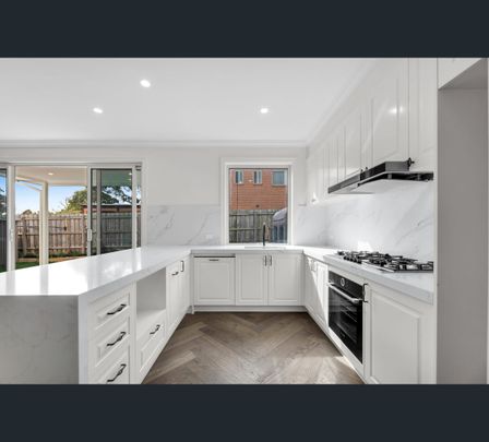 2/31 Gyton Ave, Glen Waverley, Vic 3150 - Photo 1