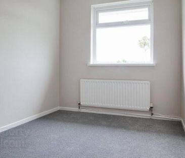 16a Ashford Drive, Bangor, BT19 6DA - Photo 4