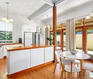 18 Upper Street, TAMWORTH NSW 2340 - Photo 1